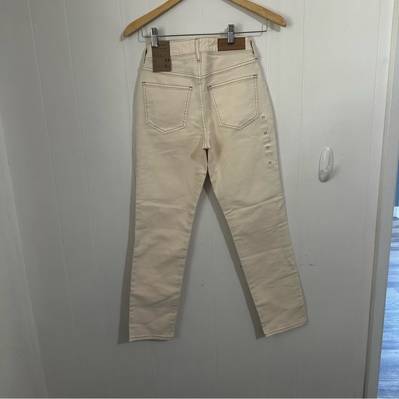 PacSun Cream High Rise Mom Denim Jeans - Picture 2 of 4